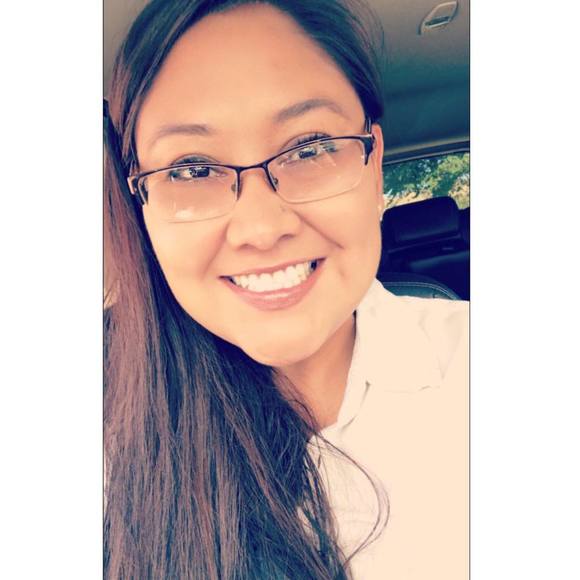 Meet your Posher, Stephanie - Picture 1 of 1